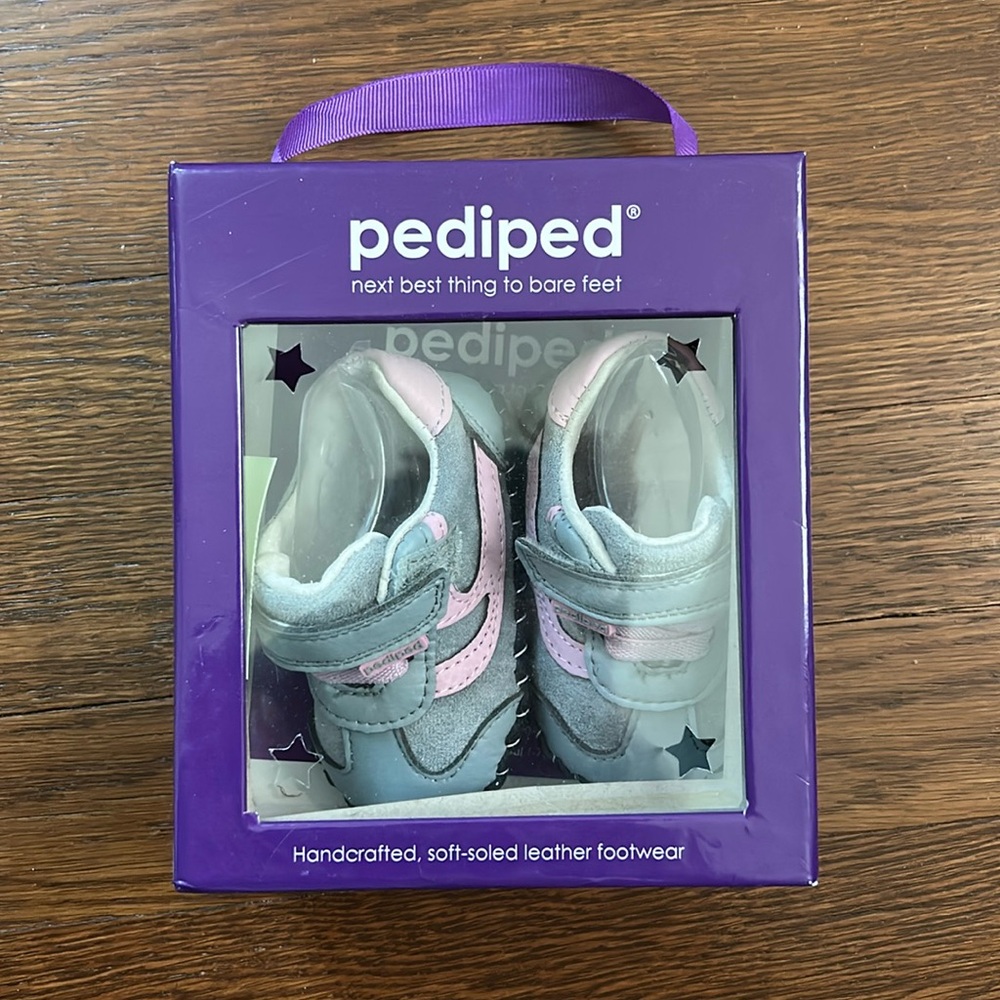 New in box Pediped leather pink and gray baby sneakers size x-small